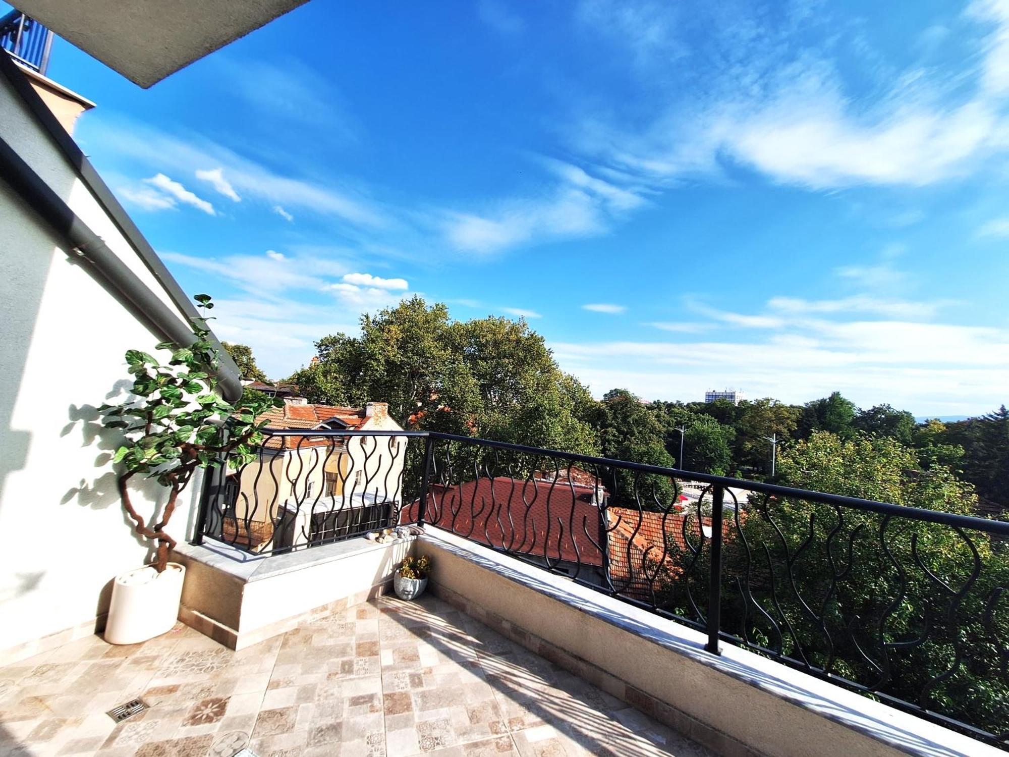 Cloud 6 -Top Center,360° View,Free Private Parking Plovdiv Exterior photo